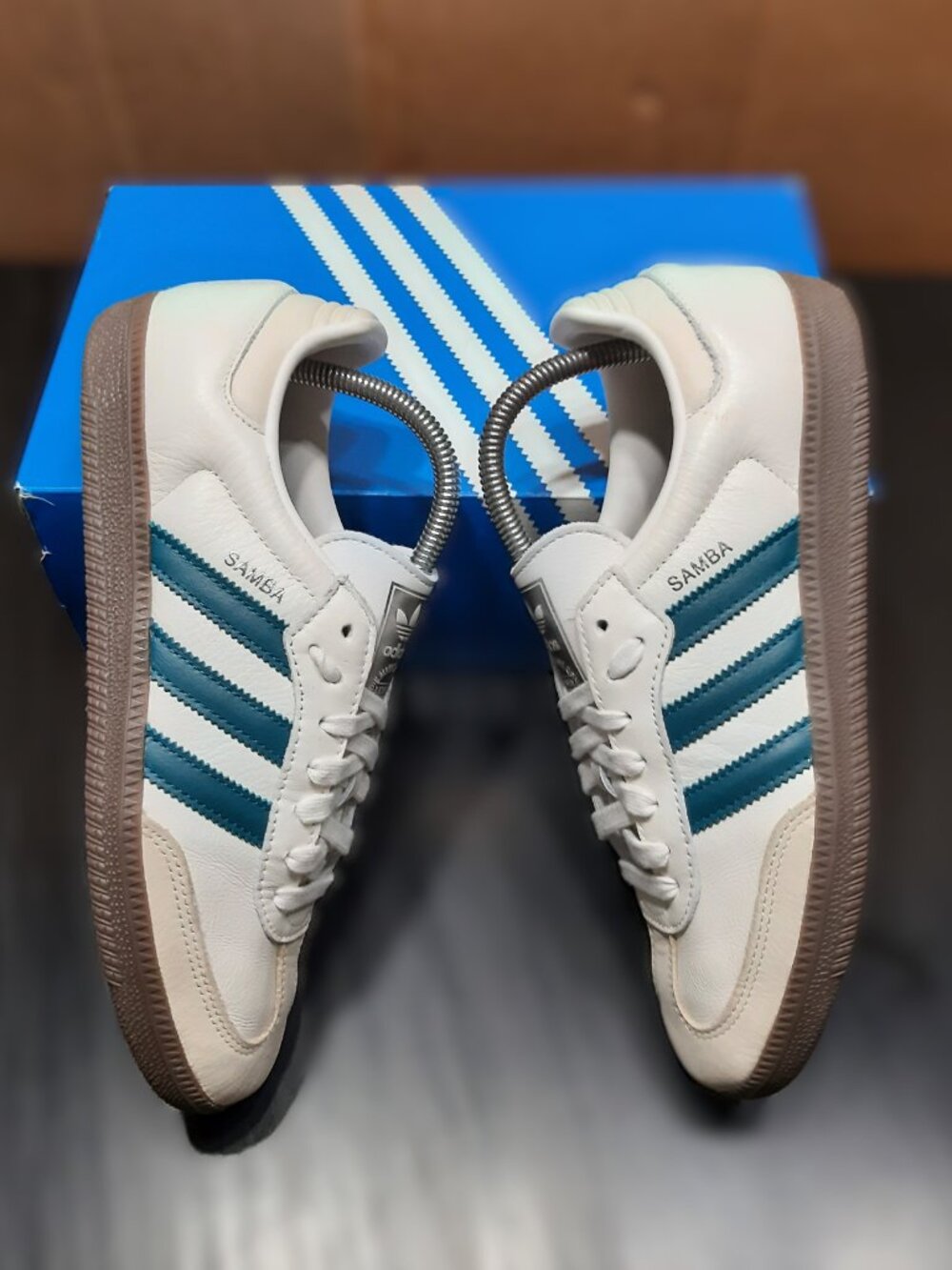 Adidas Samba Women’s Size 9 OG Cloud White Cream Legacy Teal Sneakers IG1963 - Picture 13 of 16